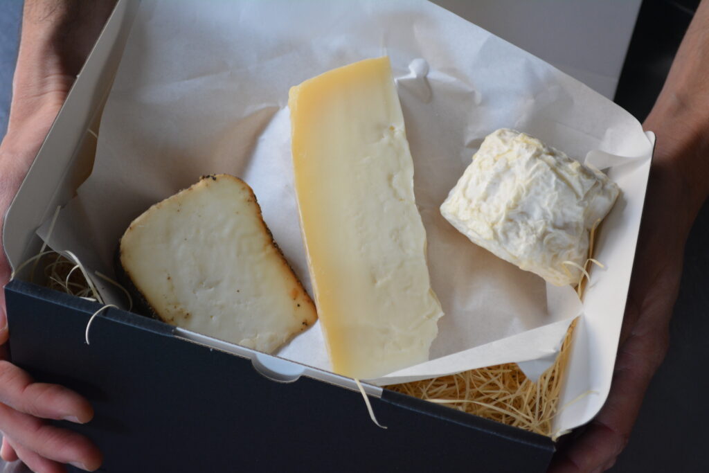 チーズ工房Cacioのギフトセットのチーズ